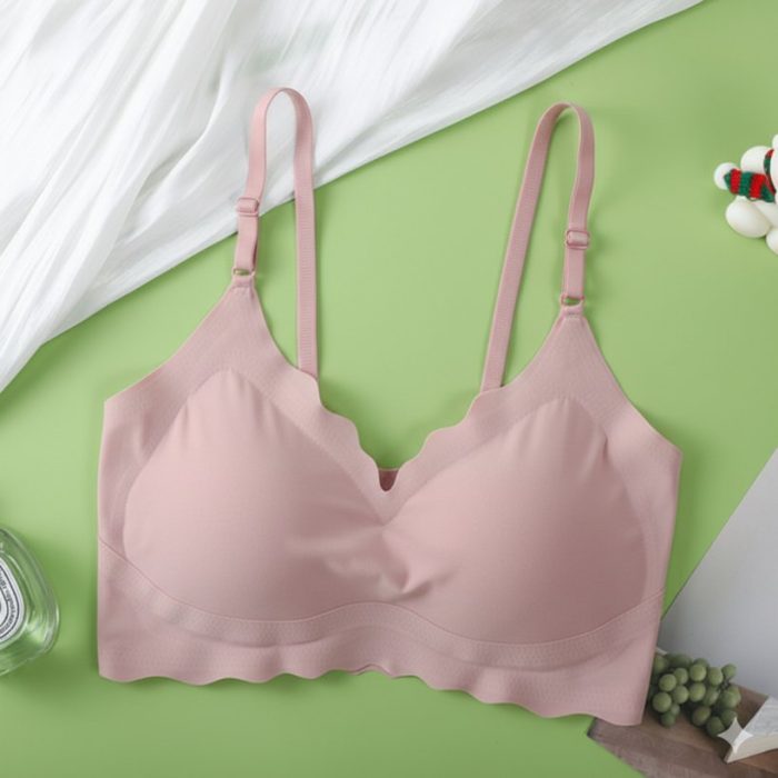 Seamless Removable Padded Bra - Image 4