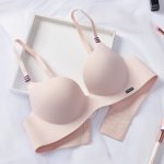Seamless T-Shirt Bra - Image 7
