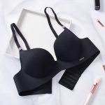 Seamless T-Shirt Bra - Image 2