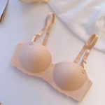 Half Cup Seamless Small Chest Wireless Bra - Image 2