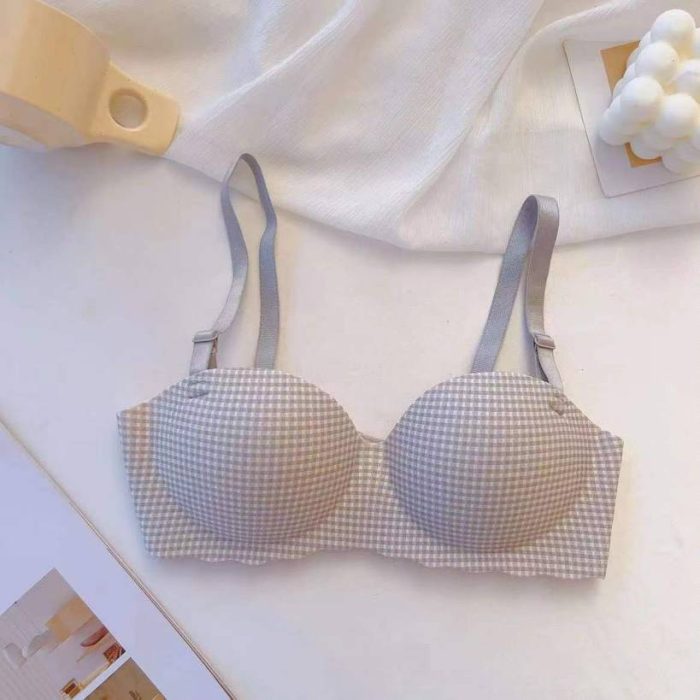 Half Cup Seamless Small Chest Wireless Bra - Image 3
