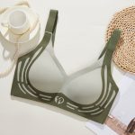 China Seamless Pushup Bra - Image 3